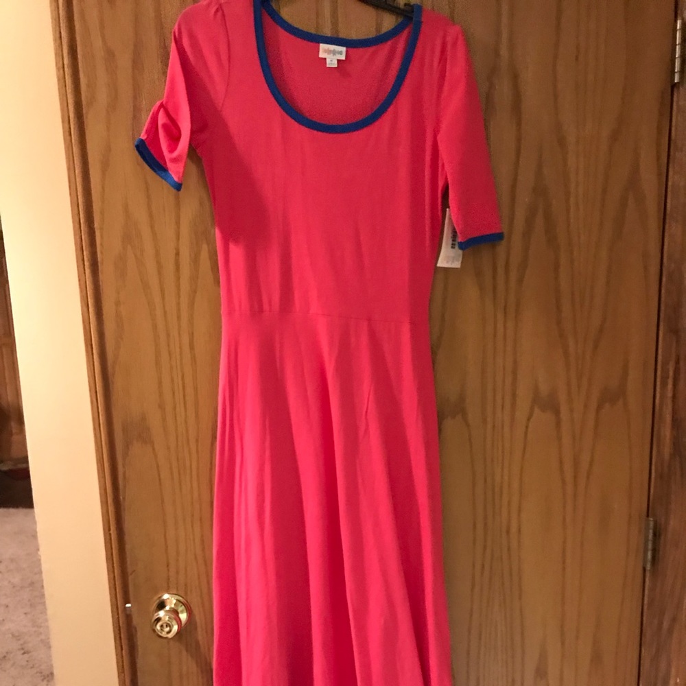 Lularoe Ana maxi dress size Medium, brand new
